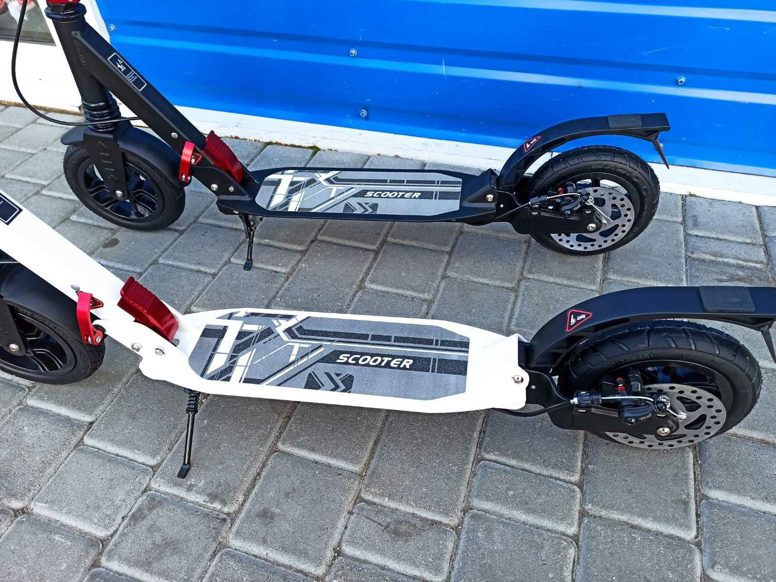 Ціна тижня!Самокат двухколесный urban scooter LUX Hammer на надувных к