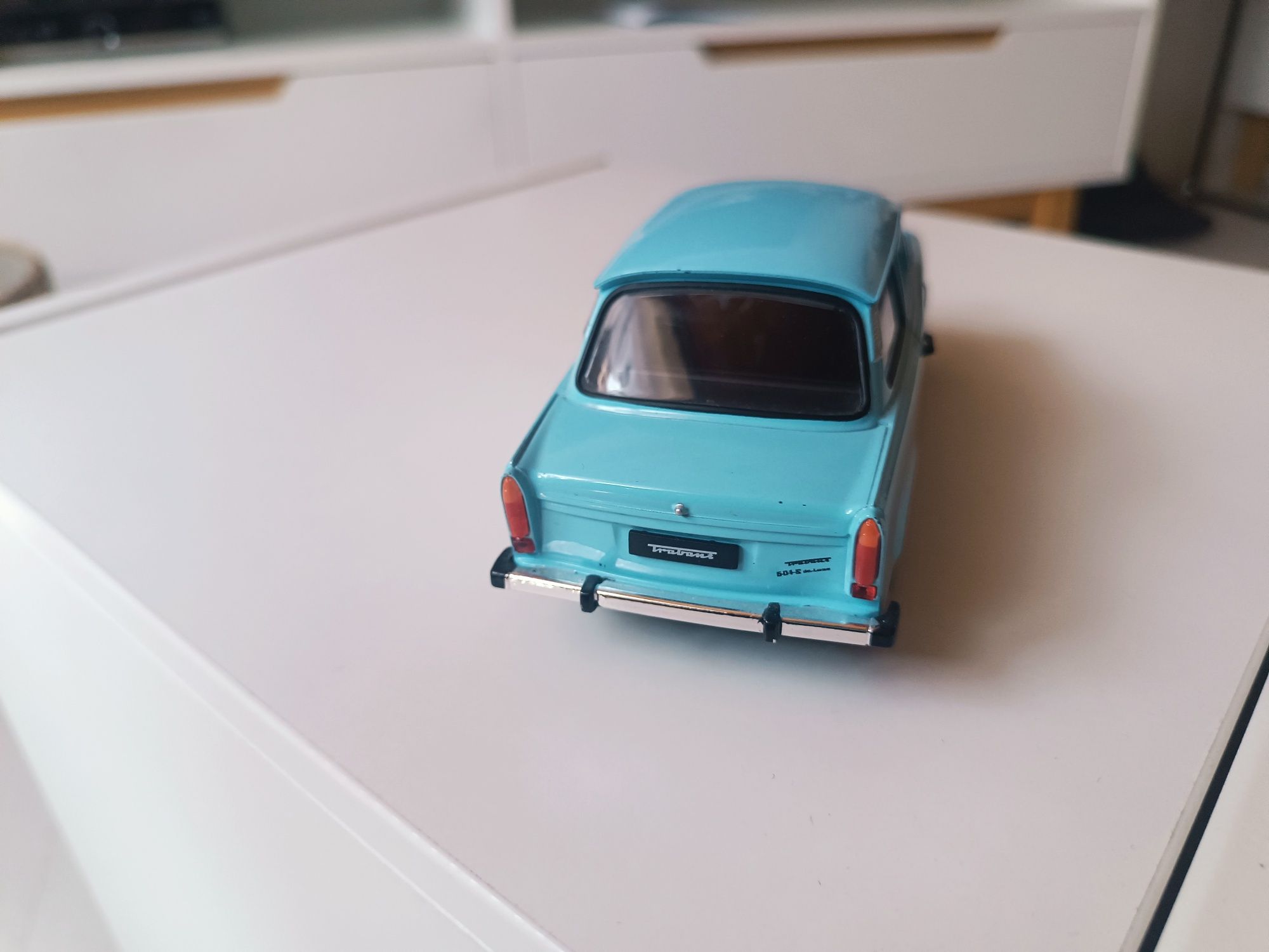 Trabant skala 1/24
