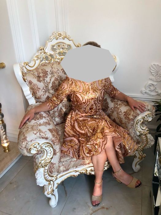 Платя жіноче святкове