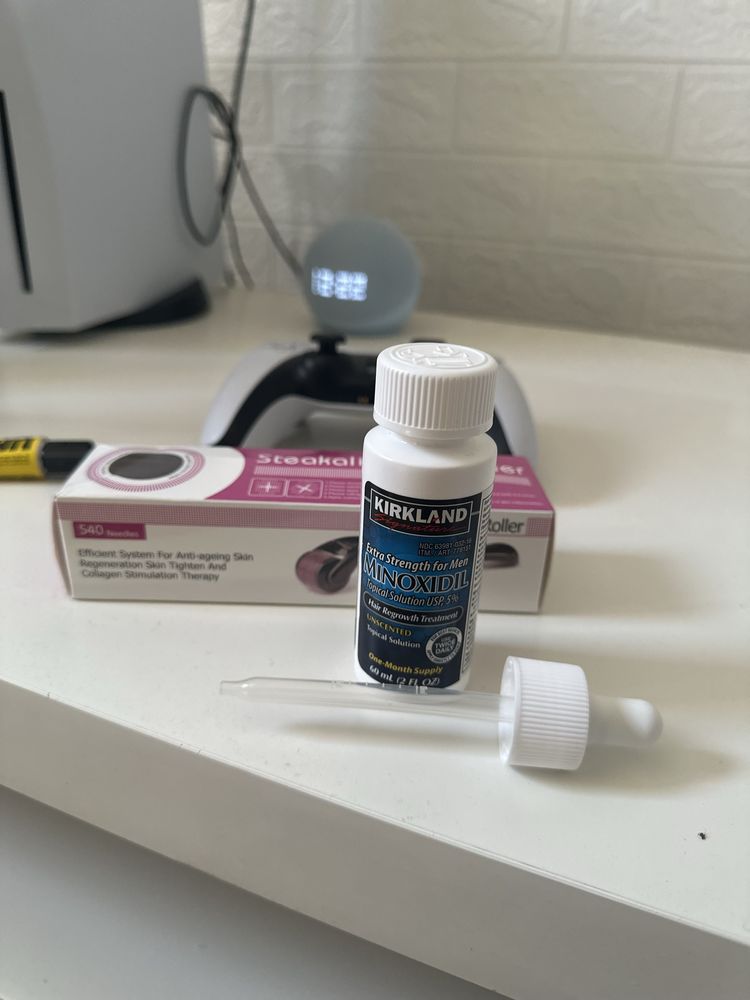 Minoxidil 3 frascos 60 ml + dermaroller