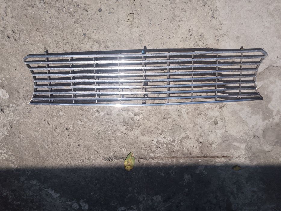 Продам решётку на ваз 2101