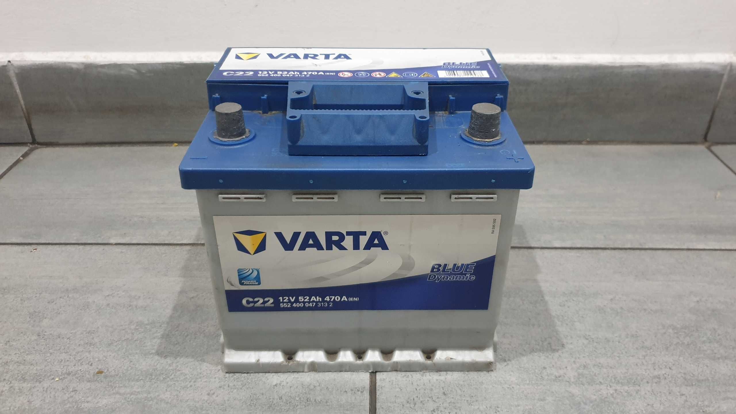 Akumulator używany VARTA 12V 52AH 470A