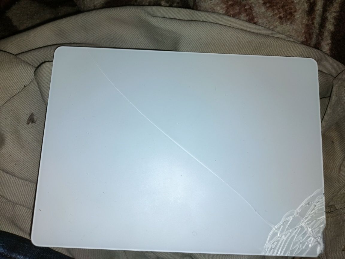 Apple Magic Trackpad 2 A1535
