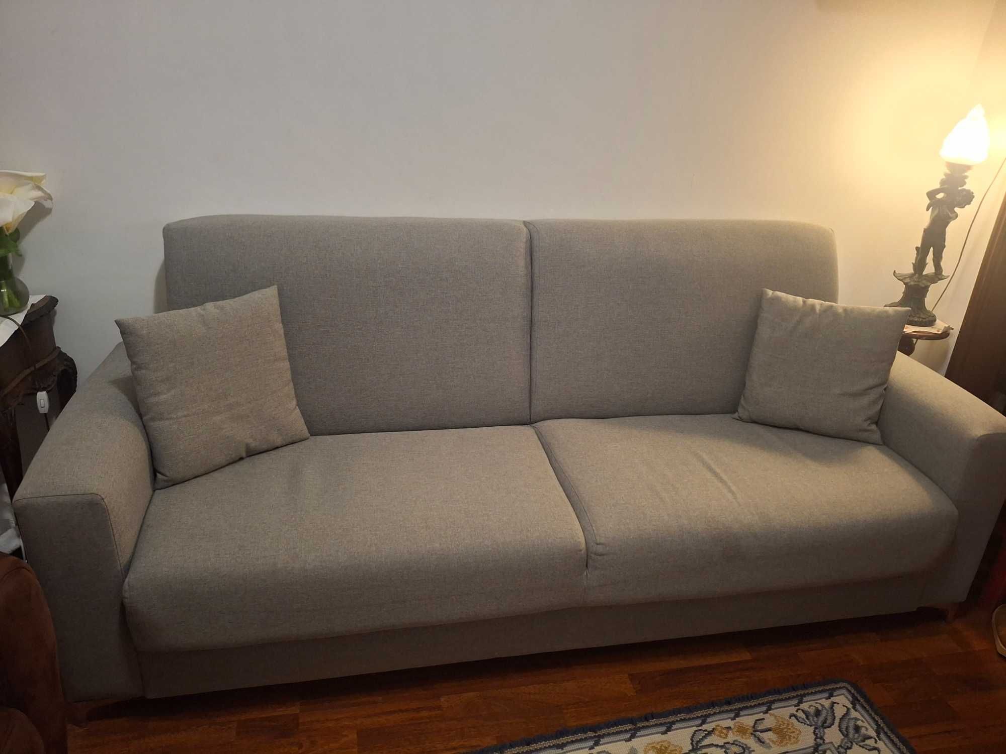 Sofá cama, 3 lugares, como novo!