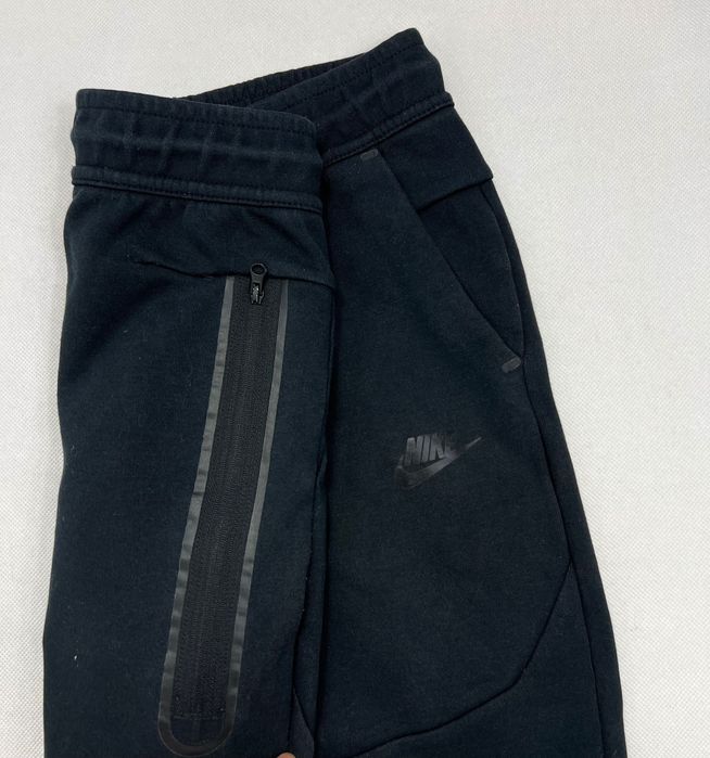 Spodnie Nike Tech Fleece Czarne Dresy