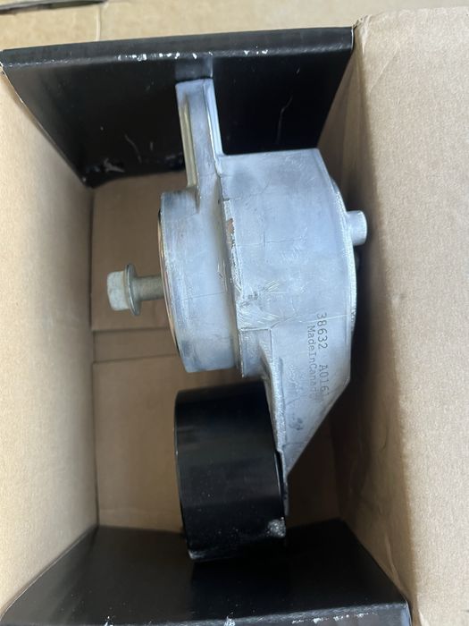 Nowy Napinacz Paska klinowego do Volva ora Renault