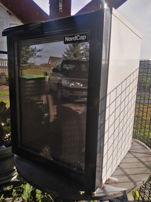 Mała Lodówka chodziarka Barowa do Piwa Nord Cap