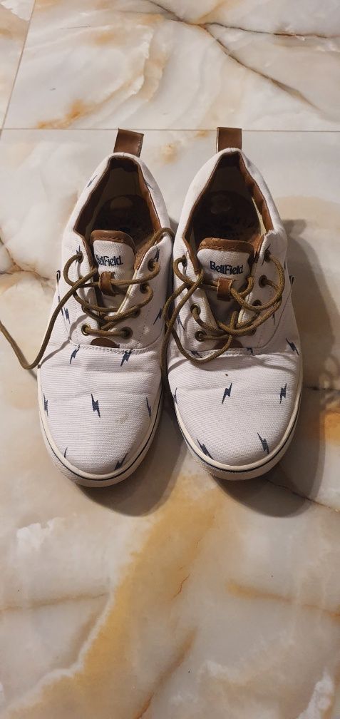 Buty płócienne Bellfield 42