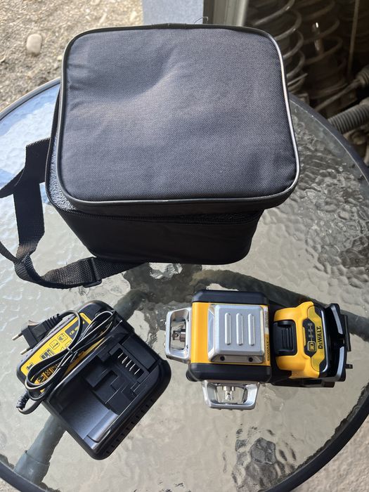 Laser budowlany  krzyzowy  dewalt zamiennik