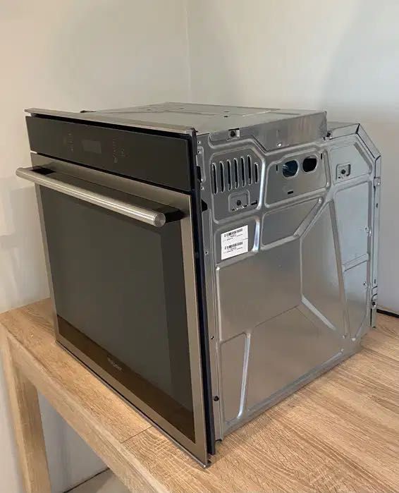 Piekarnik elektryczny Hotpoint MultiFlow do zabudowy A+, SI6 874 SP IX