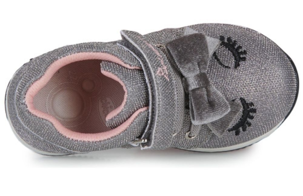 Sapatilha Chicco nova