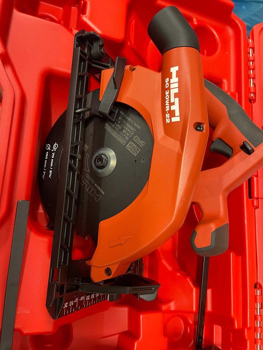 Piła tarczowa Hilti SC 30-WR NURON – NOWA + oryginalna walizka