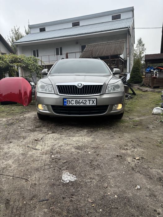 Skoda octavia 2011 (Шкода октавія) 1.6td