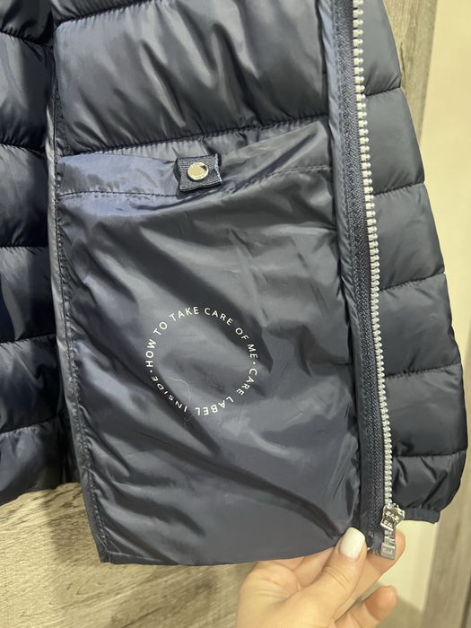 Продам новую куртку s.Oliver