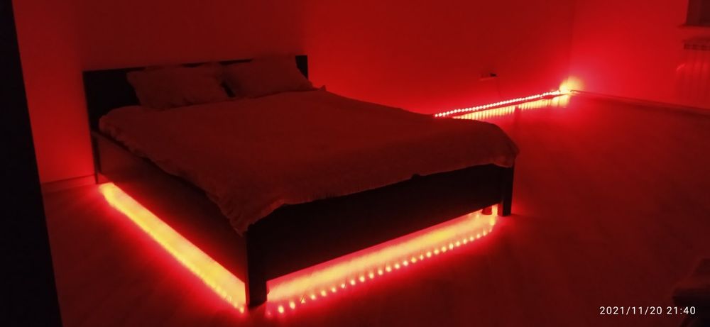 Светодиодная лента 5м 30 лед  5050 Rgb цветная Світлодіодна гирлянда