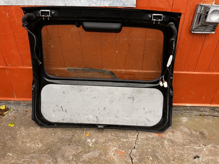 Кришка багажника задня ляда склоNissan x-trail t30 ніссан х- траіл т30