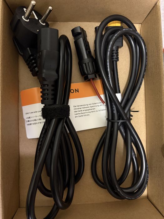 НОВА! Bluetti AC2P (230 Вт/год, 300 Вт).