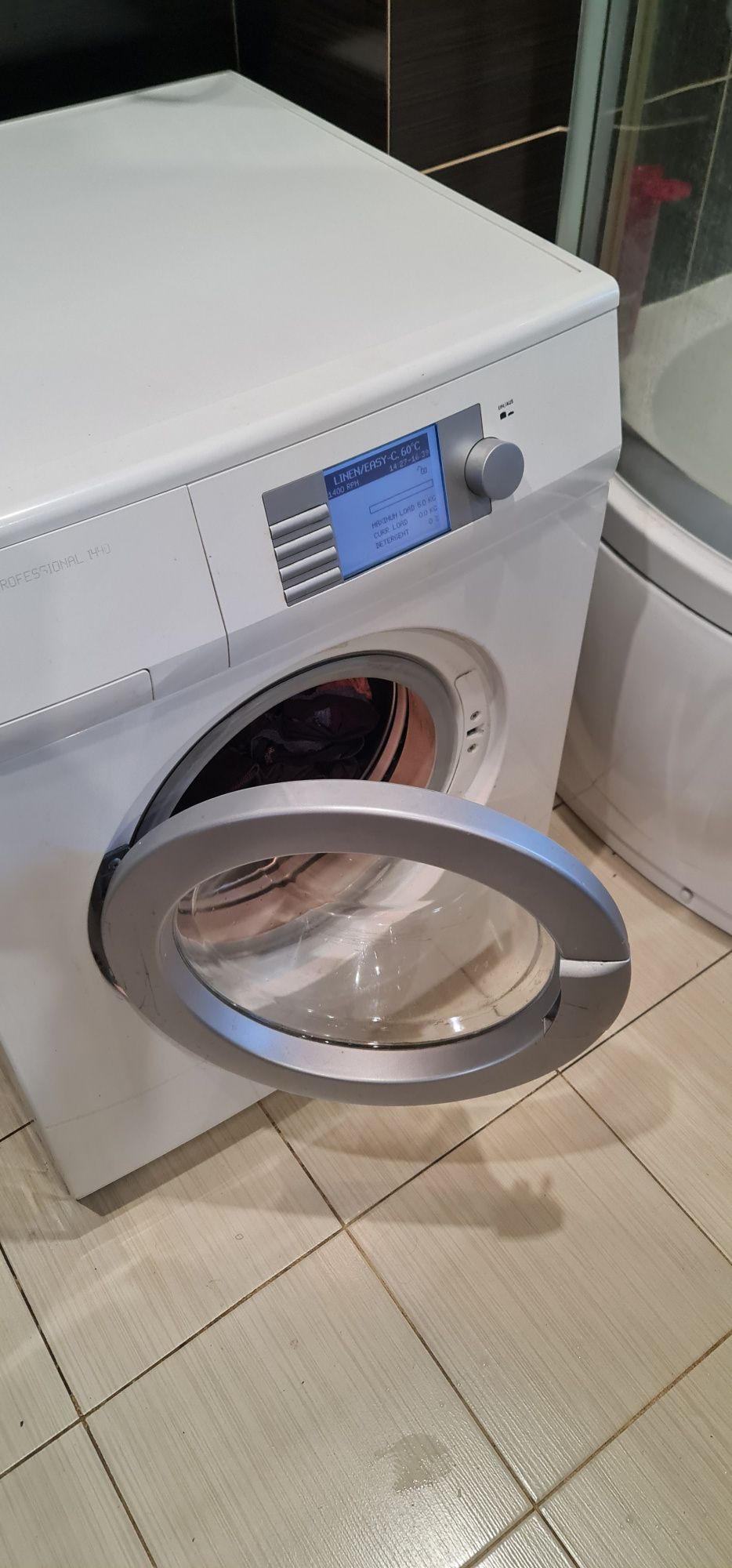 AEG lavalogic 1400 pralka nie Electrolux nie bosch GWARANCJA
