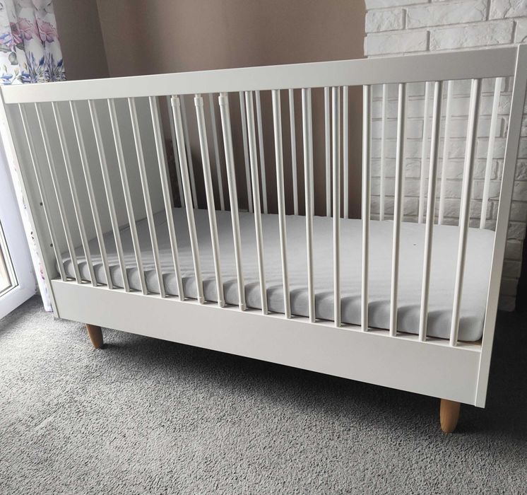 Łóżeczko firmy VOX