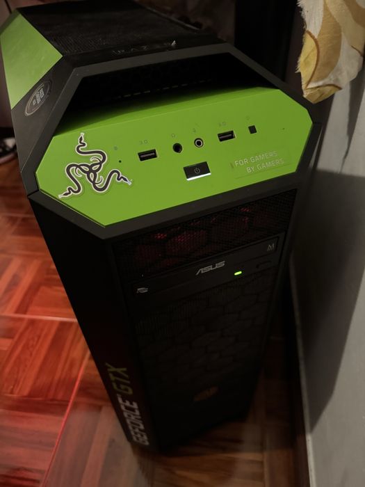 Torre gaming ULTIMO PRECO