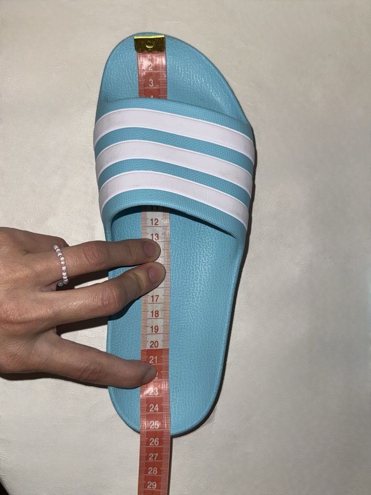 Оригінальні шльопанці Adidas шльопки, тапочки, сланцы шлепанцы
