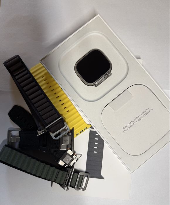 Apple Watch Ultra 49mm Titanium Midnight Ocean Band