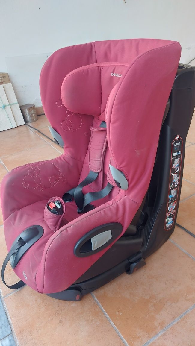 Bébé Confort Cadeira Auto Axiss 1 Vivid Red