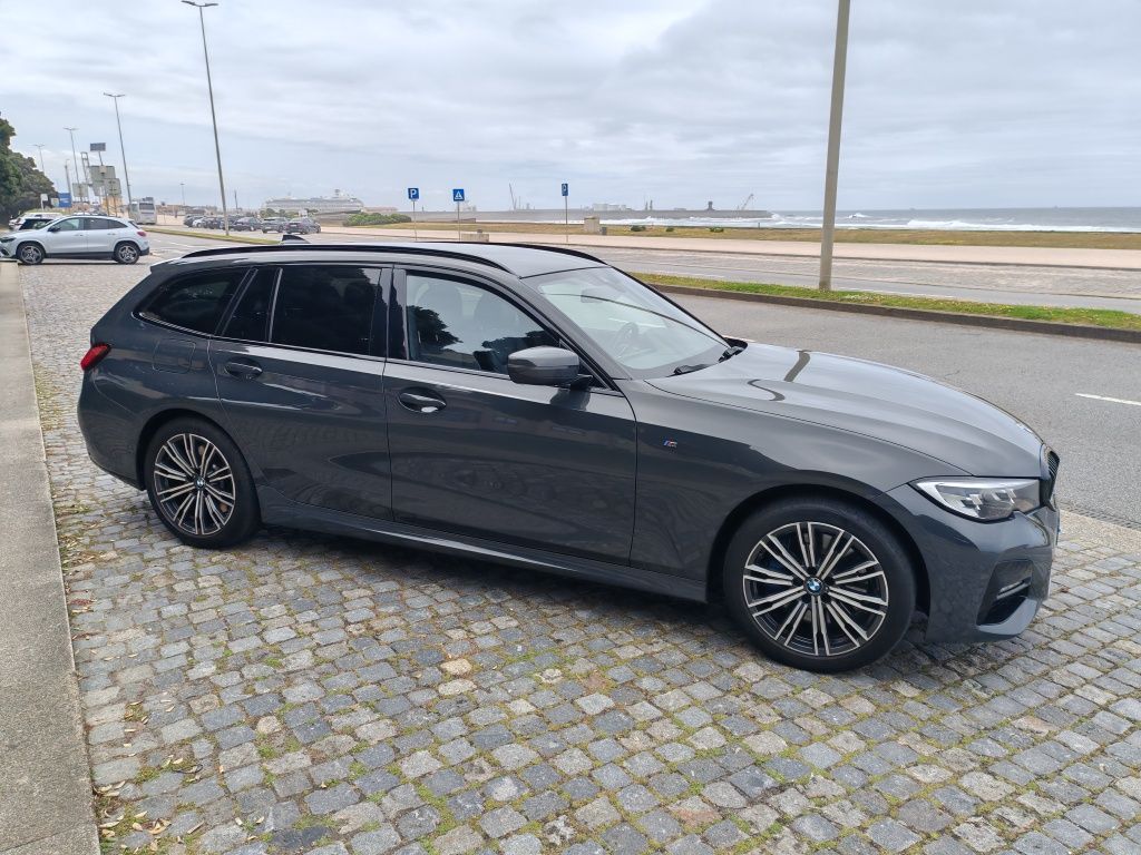 BMW 330E pack M 2021
