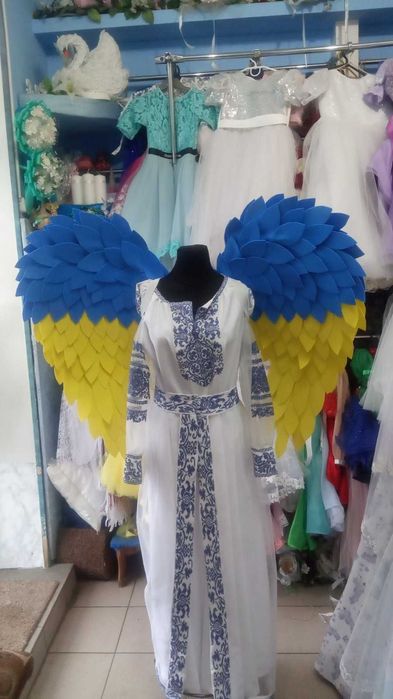 Крылья Ангела патриотические ,украинские большие Новые Продажа Прокат