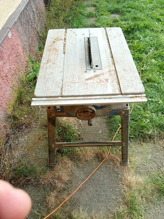 Krajzega piła stołowa HS100S scheppach