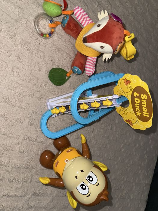 Продам дитячі іграшки