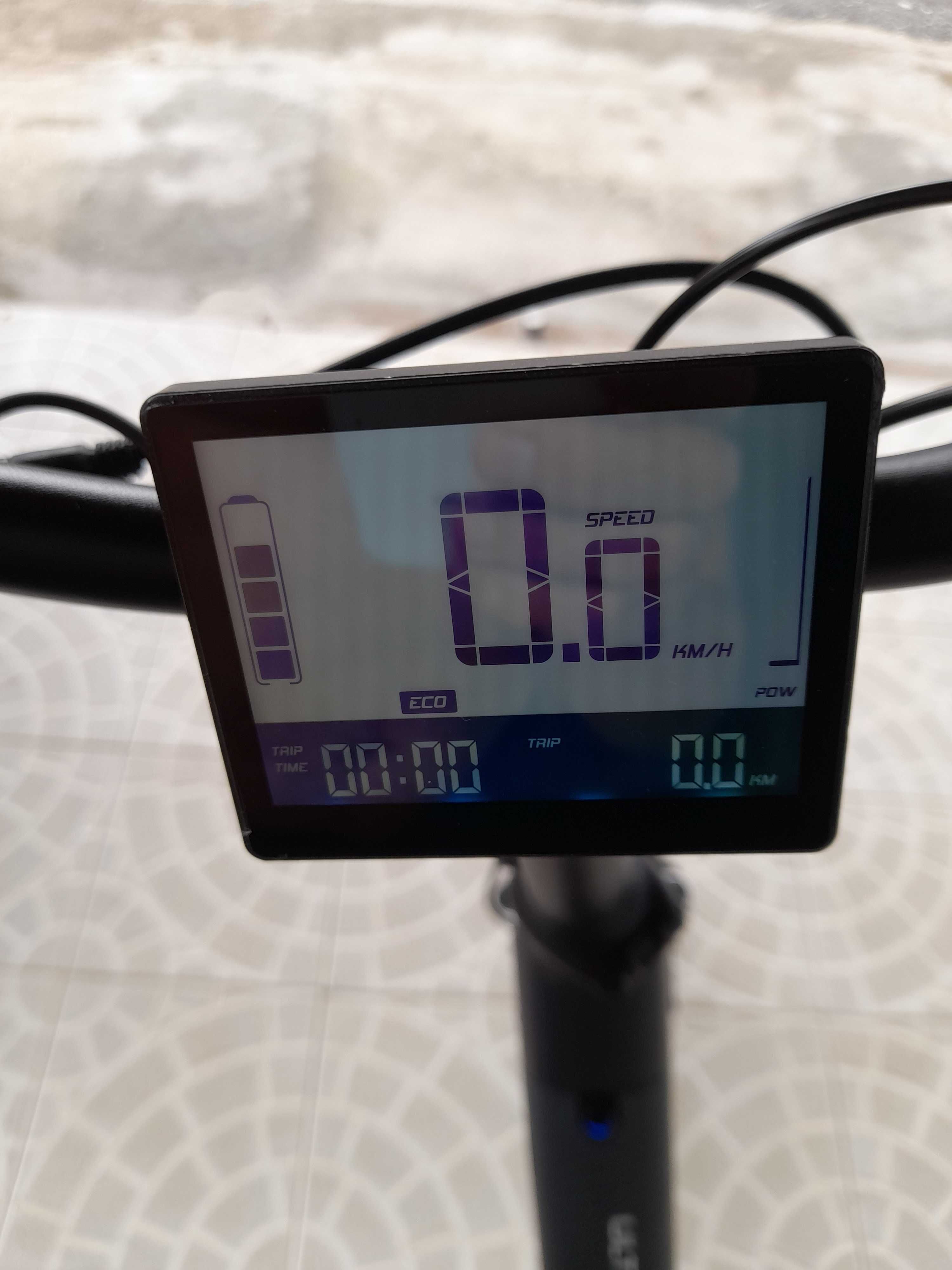 Bicicleta elétrica dobrável ELEVEN E4, com garantia de 26 meses.