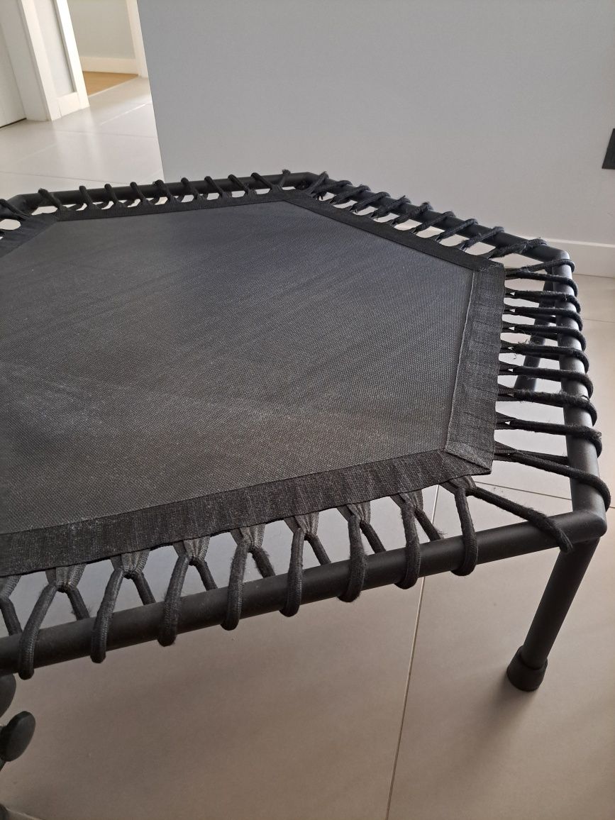 trampolina fit and jump