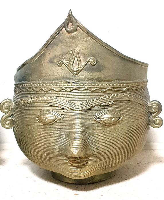 Taças / vasos asiáticas em bronze - Deusa Laxmi para incensos e planta