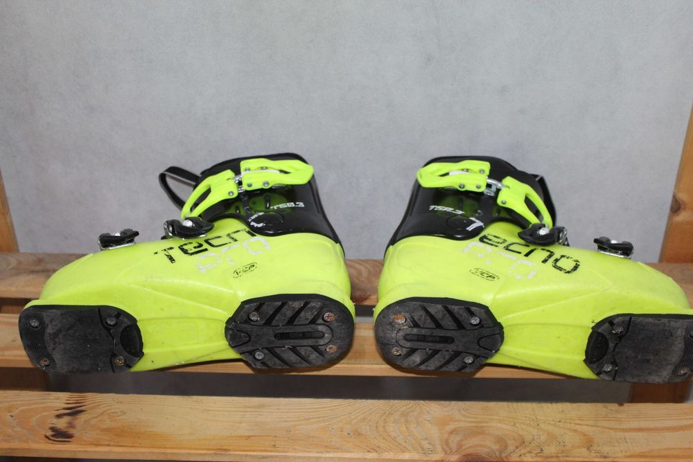 Buty narciarskie TecnoPro T50,3, roz. 21 cm- 32,5 EU (zielone)