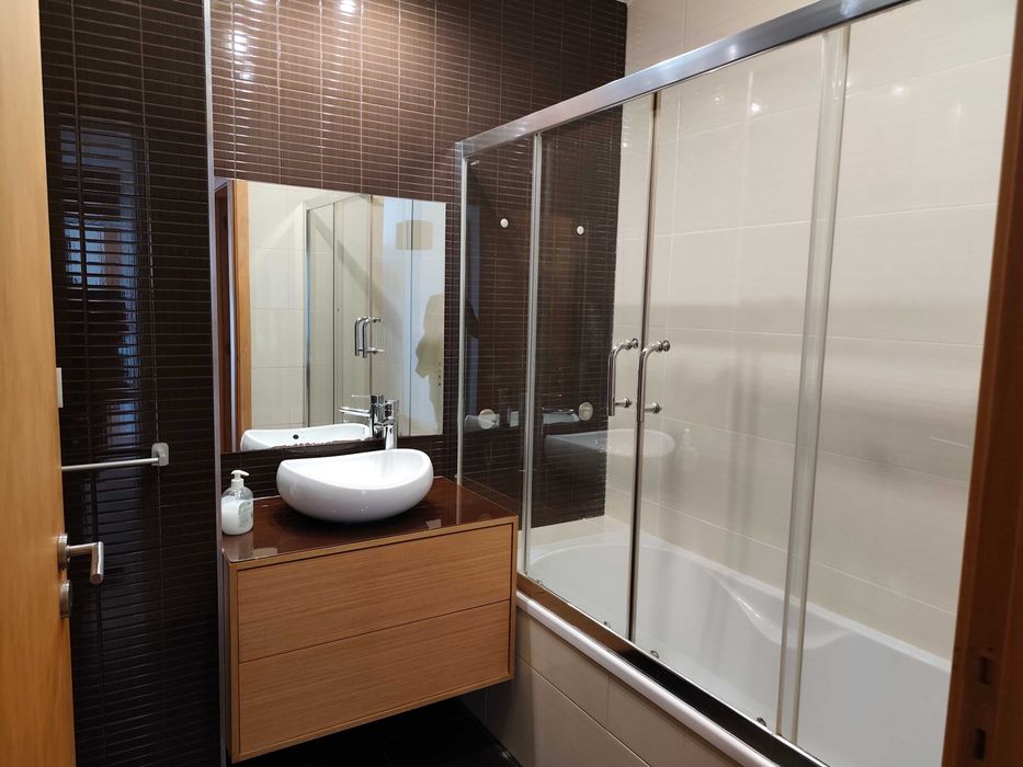 Apartamento T4 para arrendamento em Paredes - Parque da Cidade