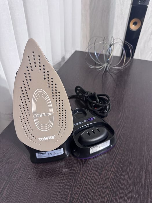 Продається  бездротова праска