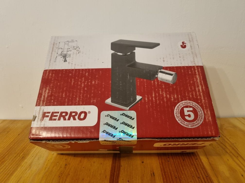 Bateria bidetowa Ferro Staccato czarna nowa