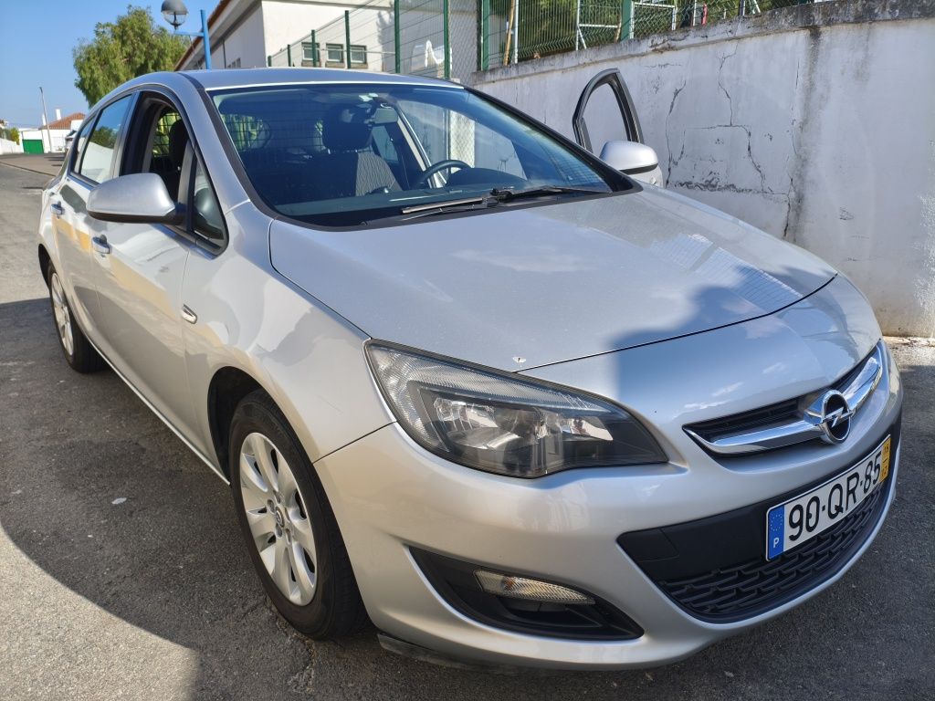 Opel Astra comercial