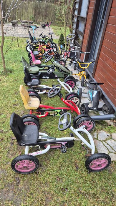 Domki pod Sosnami PREMIUM Jacuzzi  Basen Sauna DUŻA WIATA Radawa