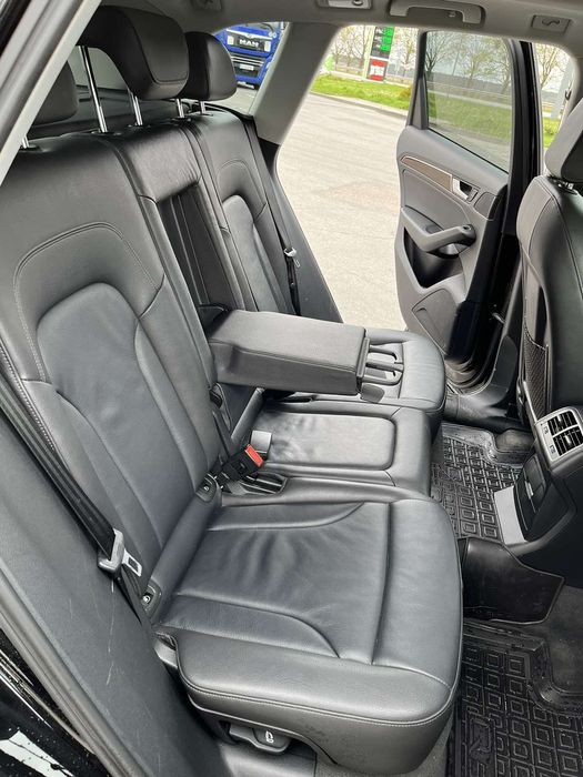 Audi Q5 обмін на нерухомість