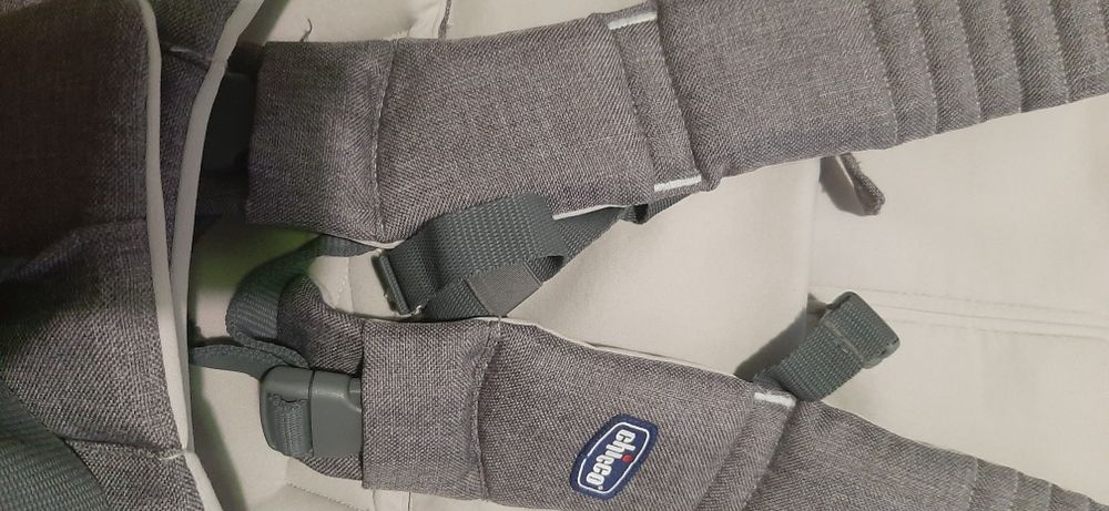 Ерго сумка-кенгуру Chicco Myamaki Complete Сіра