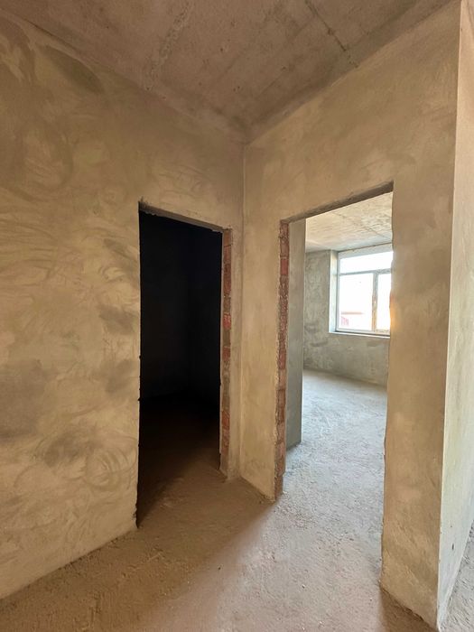 ОДНОКІМНАТНА квартира в зданому будинку