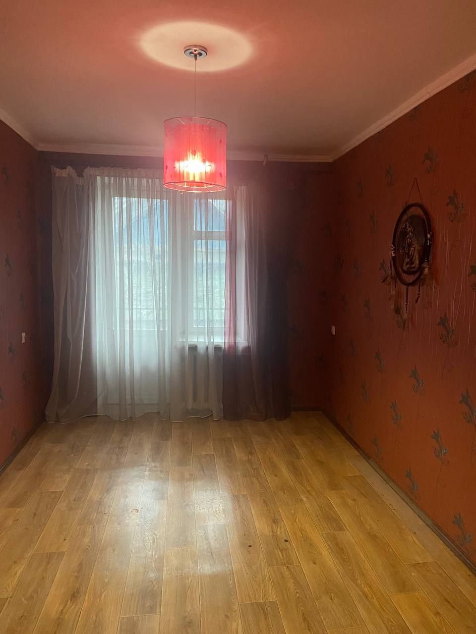 Продам 3-и кім.кв-ру у  м.Мена!