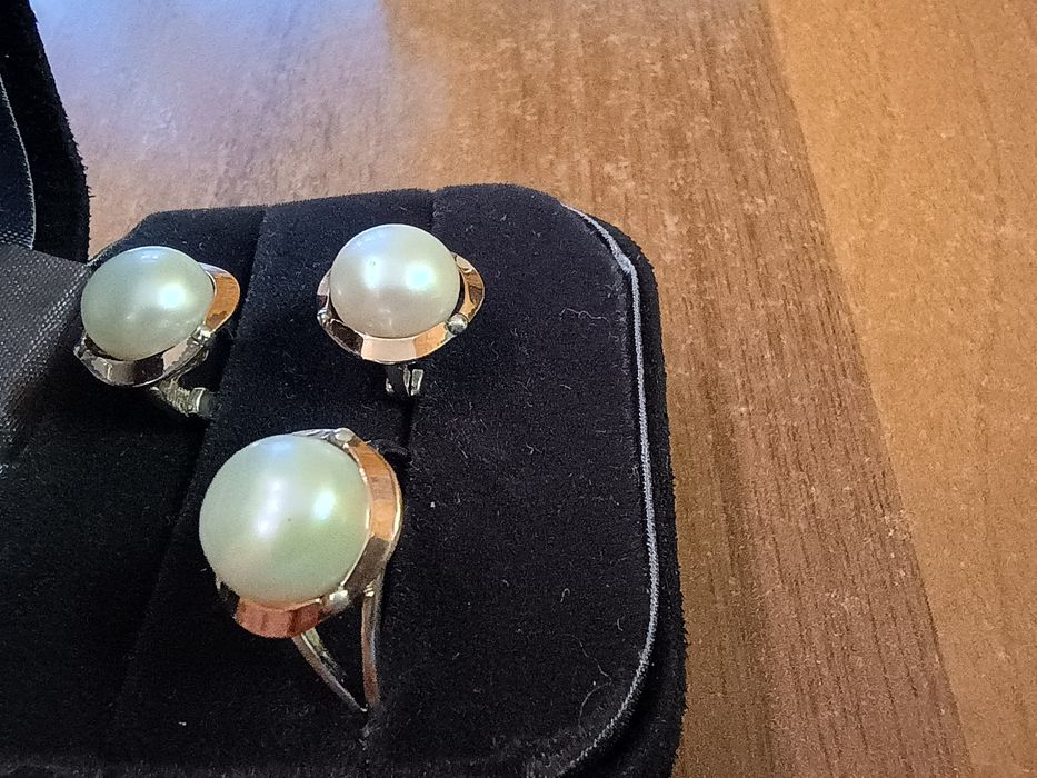 Набор серебряный с жемчугом