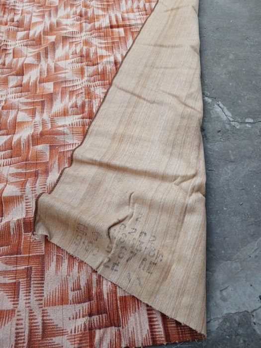 Килим,палац в наявності