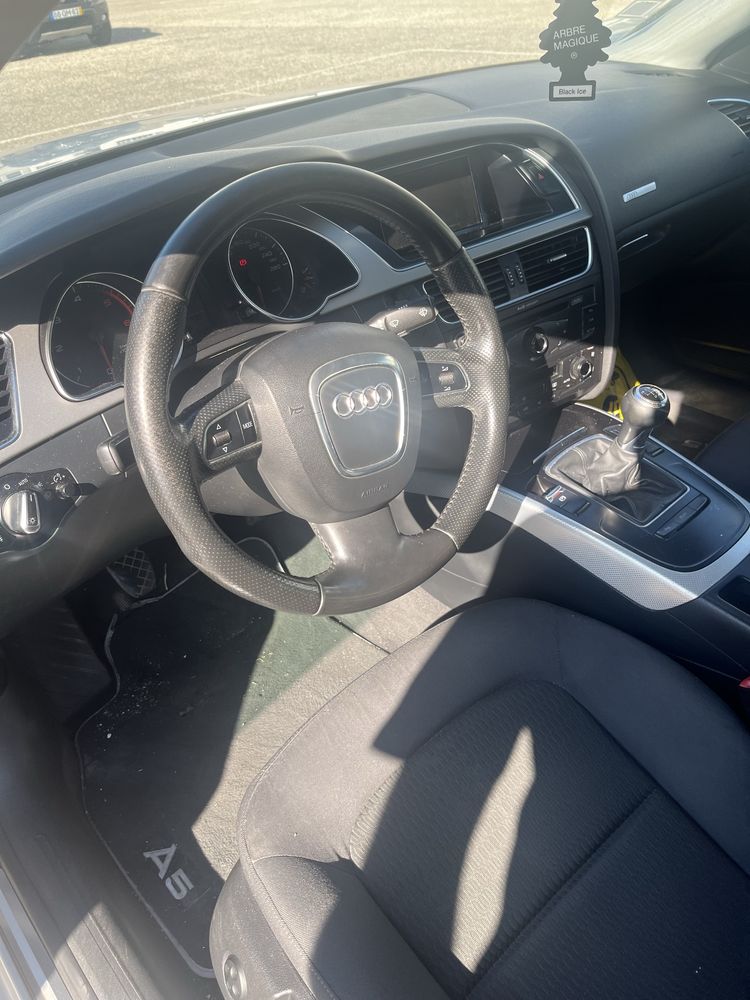 Audi a5 2.0 tdi 170cv 2011