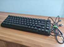 Mała klawiatura mechaniczna Krux RGB 65% czerwone switche stan bdb.