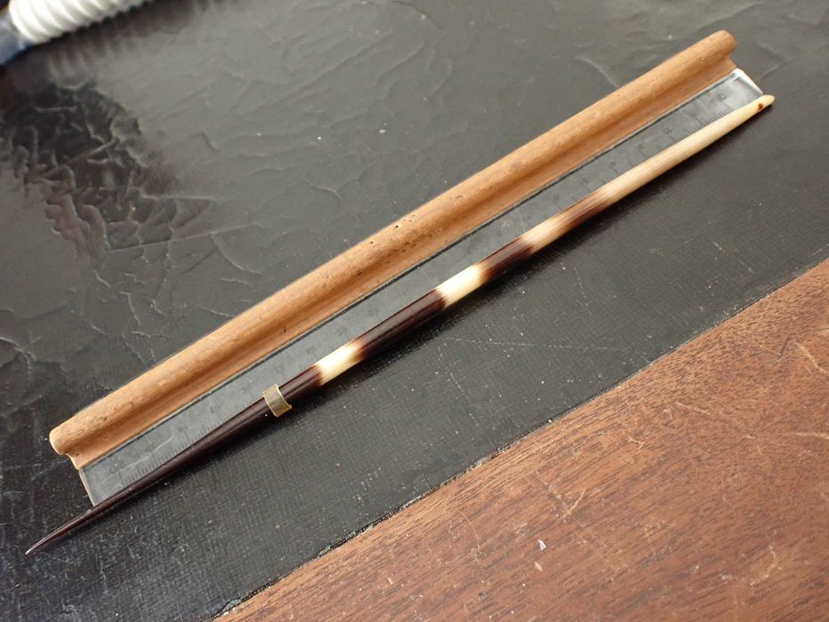 Boia natural para pesca