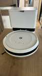 Irobot roomba combo essential ze stacja oczyszczajacą